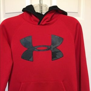Boys under armour sweatshirt